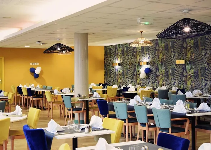 Appart hôtel Domitys - L'hermine Blanche 4*